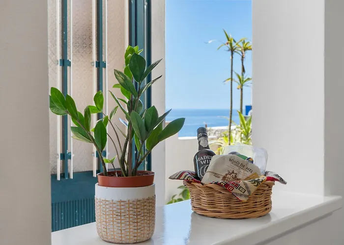 Luzia By The Sea - T1 Acolhedor A Passos Da *